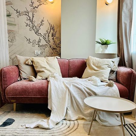 Ultracentral Lux Boutique 1Br Ap Near Subway Bucureşti Ngoại thất bức ảnh