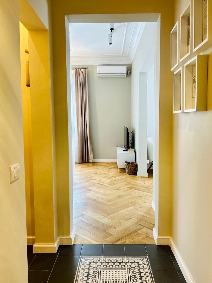 Ultracentral Lux Boutique 1Br Ap Near Subway Bucureşti Ngoại thất bức ảnh